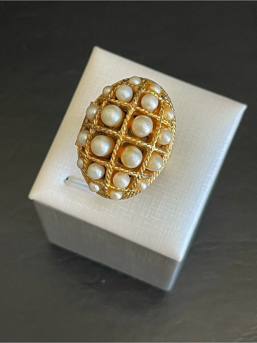 Vintage Avon faux pearl solid perfume ring.